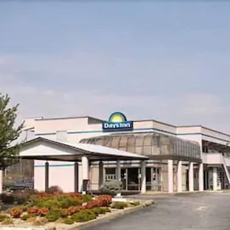 Days Inn By Wyndham Greeneville Eksteriør billede