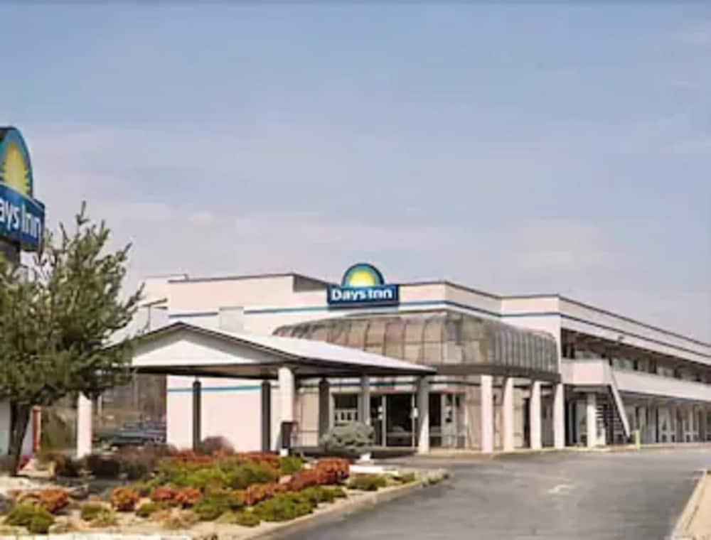 Days Inn By Wyndham Greeneville Eksteriør billede