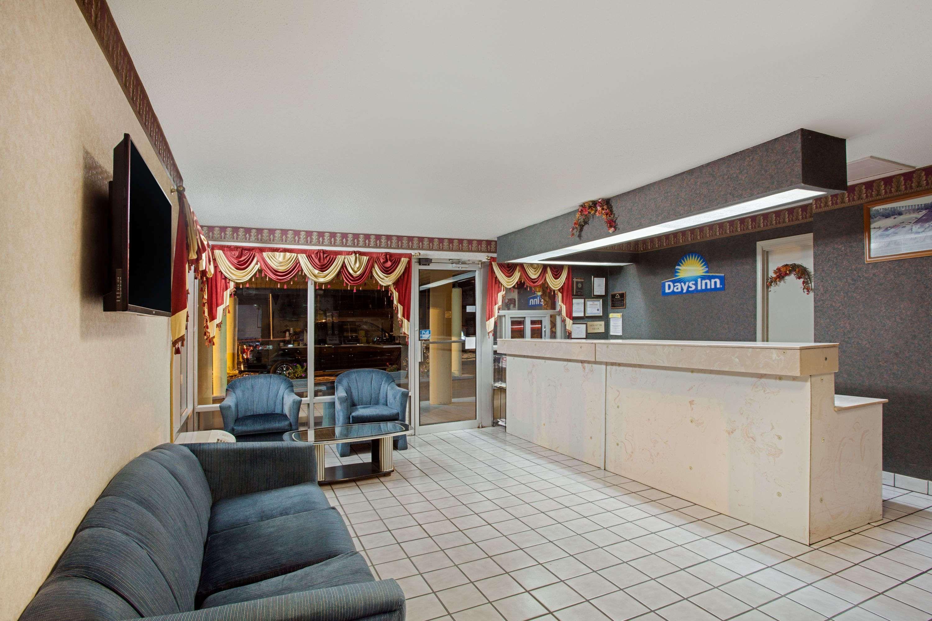 Days Inn By Wyndham Greeneville Eksteriør billede