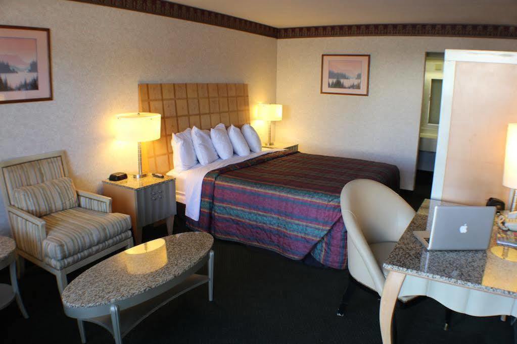 Days Inn By Wyndham Greeneville Eksteriør billede